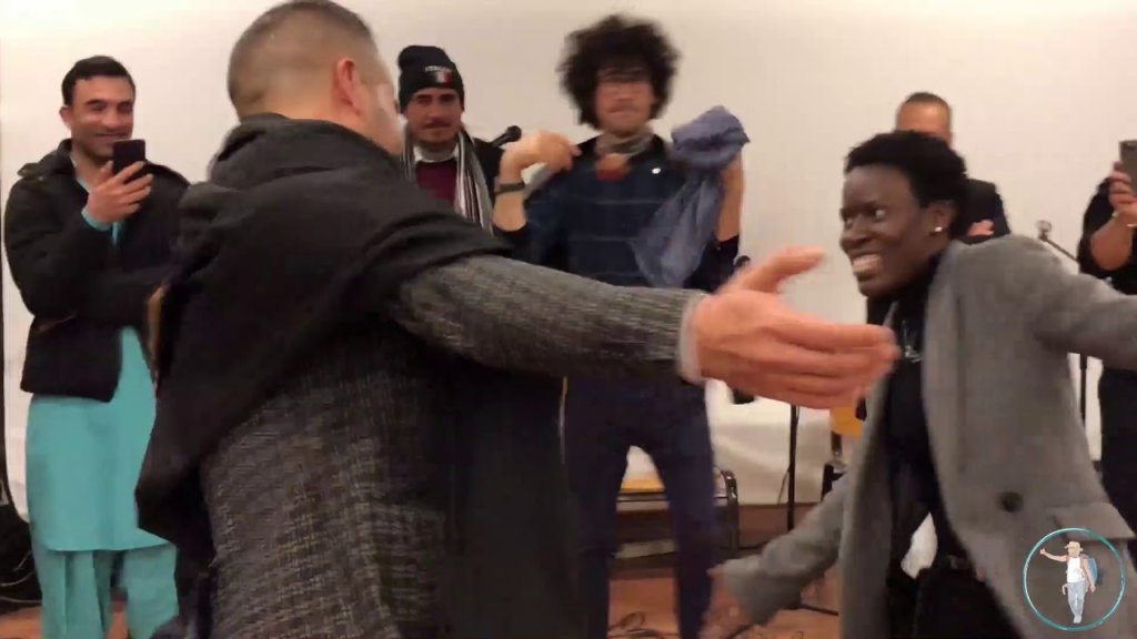 Ritmiamo ... con la comunità afghana